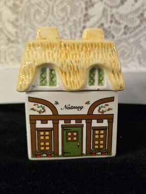 Avon Nutmeg Cottage Spice Jar Ceramic House Canister